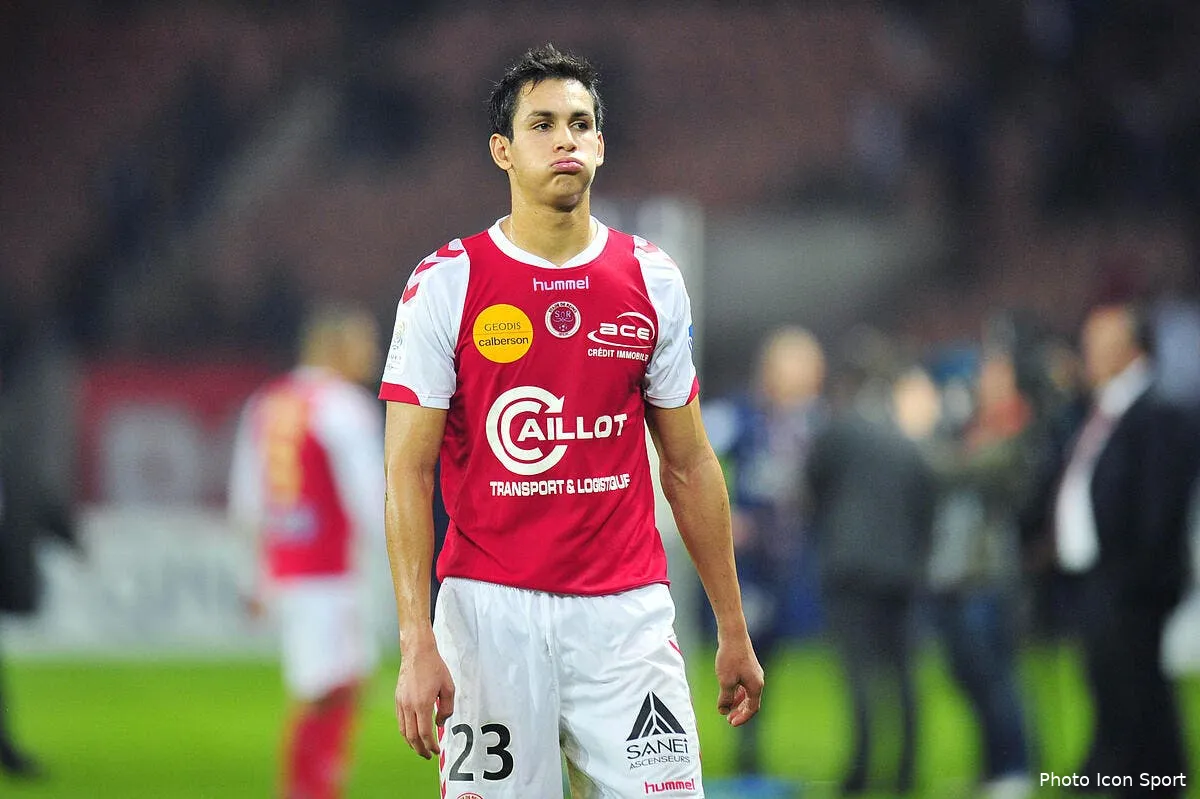 reims est reste aux vestiaires iconsport noe 201012 64 00141633