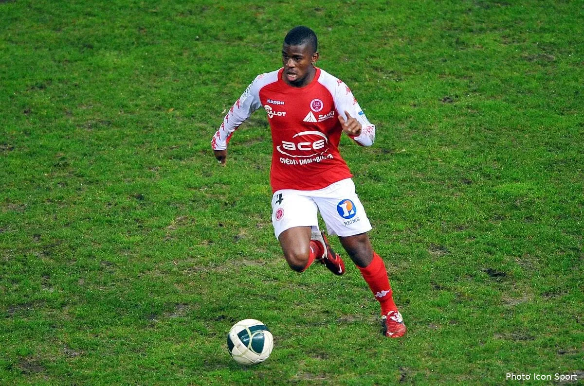 reims petille de nouveau en tete de la ligue 2 iconsport win 051211 91 2330729