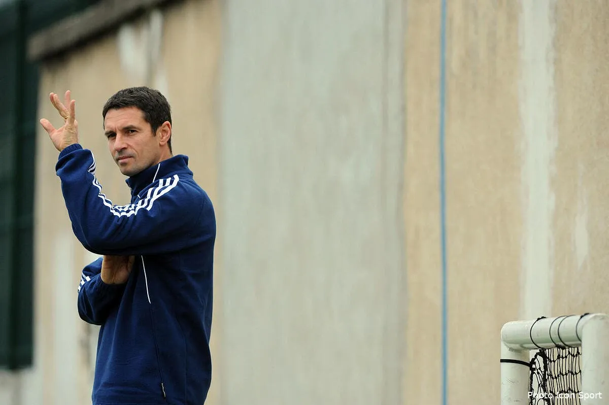 remi garde avoue ne pas avoir le meme role que puel et les autres a l ol iconsport jpt 101111 01 0731541