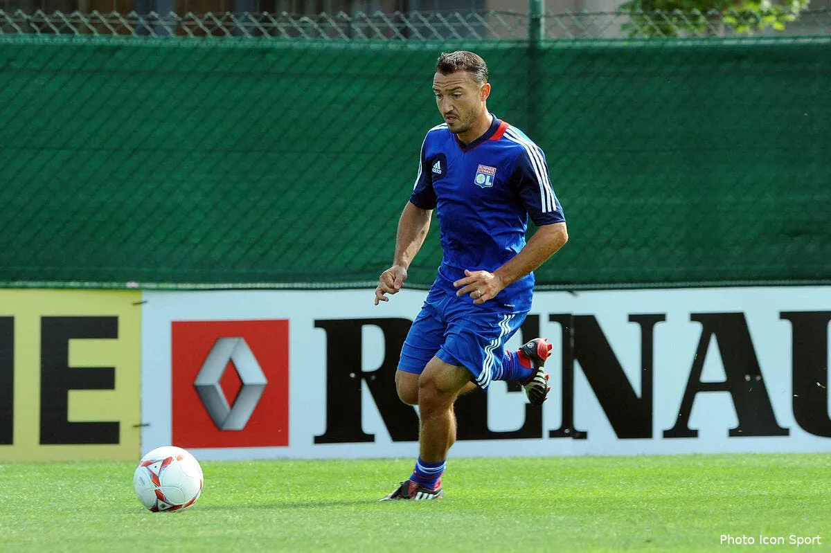 remi garde reconnait l interet de l ol pour malbranque iconsport thp 020812 01 1238057