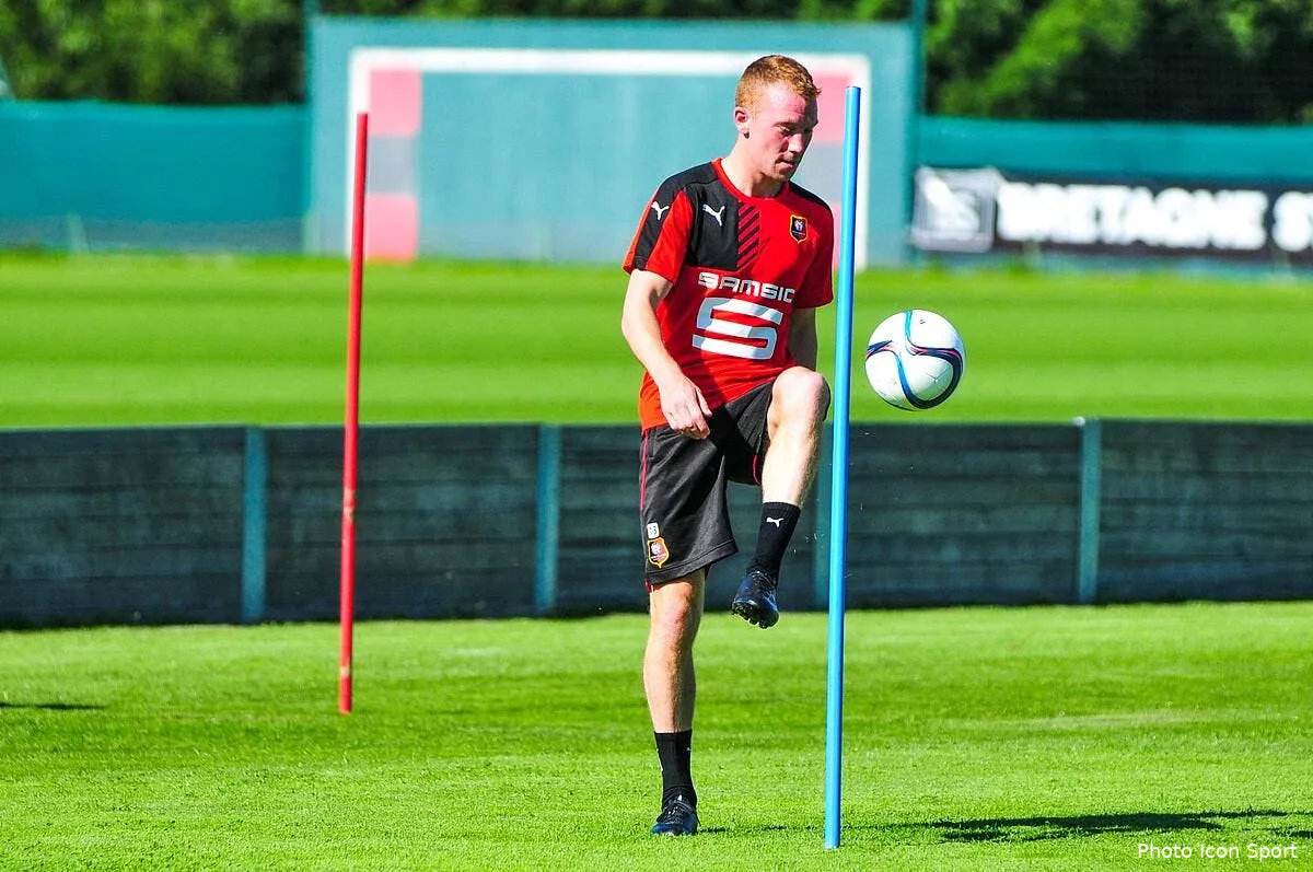 rennes bruls a bastia ca brule iconsport leb 290615 09 05166988