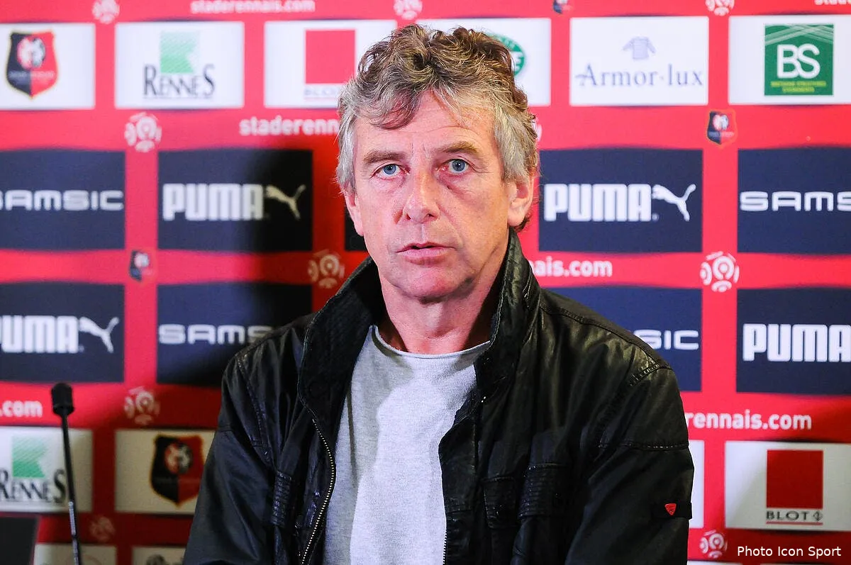 rennes gourcuff annonce un coup de balai dans son groupe xxl christian gourcuff 3143382