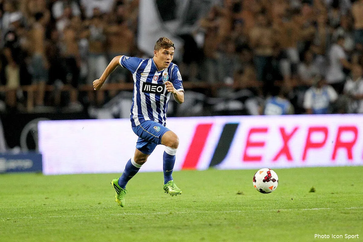 rennes lache benzia et mise sur quintero iconsport rod 100813 01 14119565