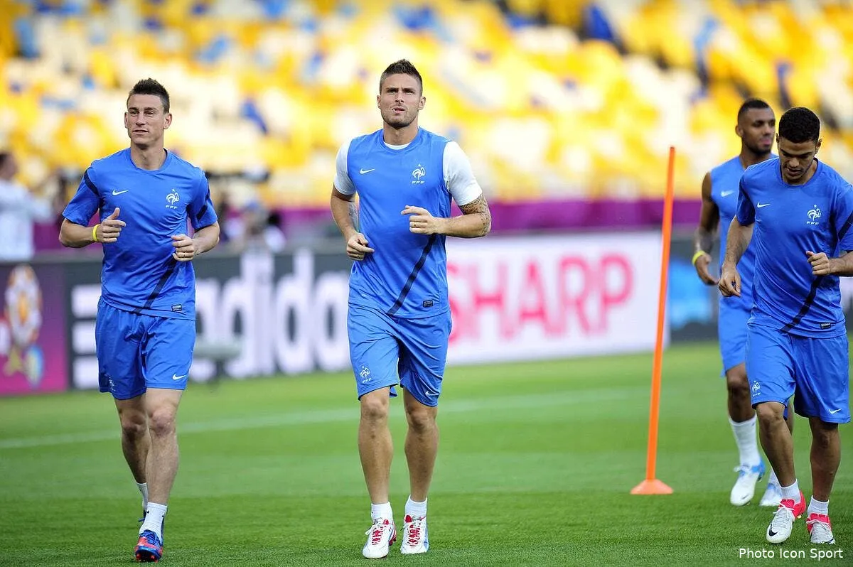 retrouver koscielny a arsenal giroud savoure iconsport noe 180612 05 1139537