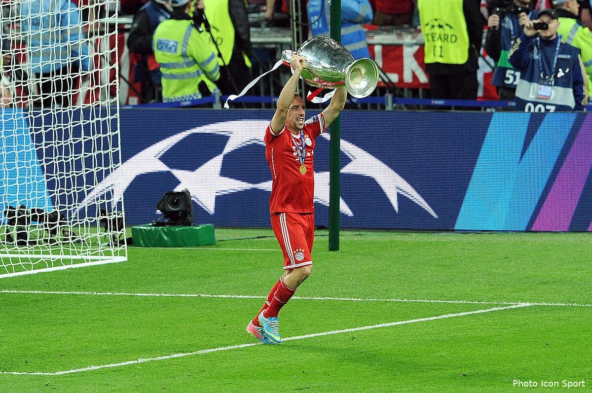 ribery heureux de la victoire de la machine bayern munich iconsport fir 250513 05 1258017