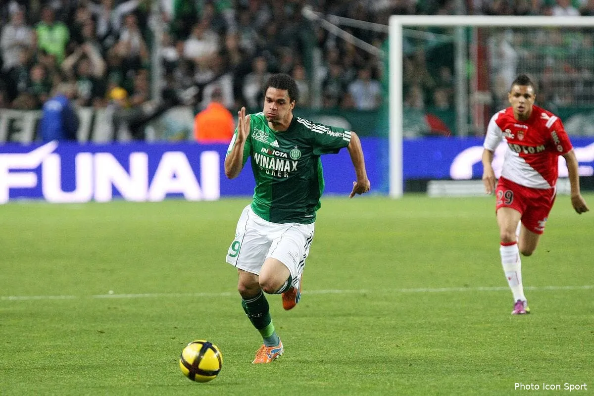 riviere lui aussi sur le depart chez les verts iconsport cha 010511 66 2320665