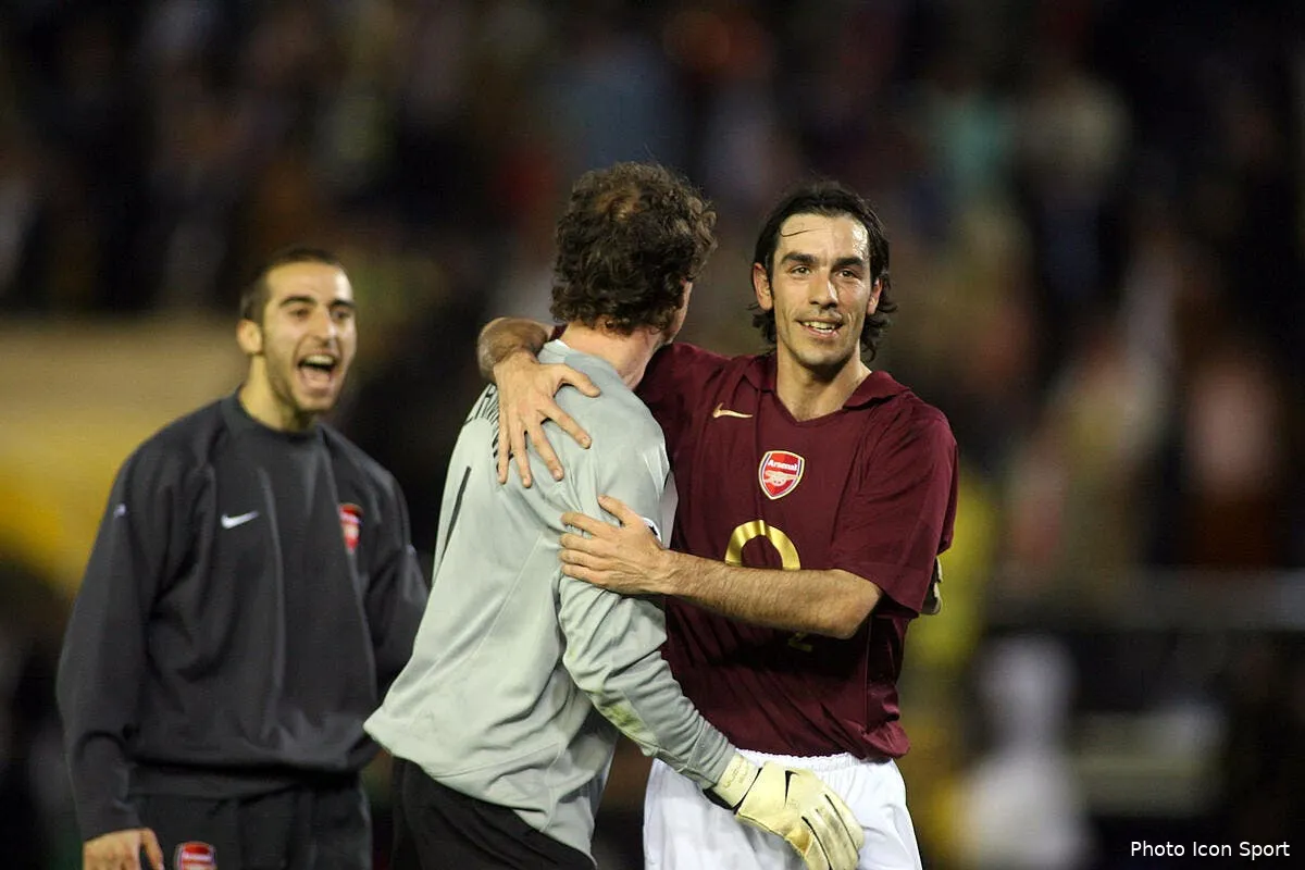 robert pires s entraine avec arsenal mais c est tout iconsport ppg 250406 01 4529683