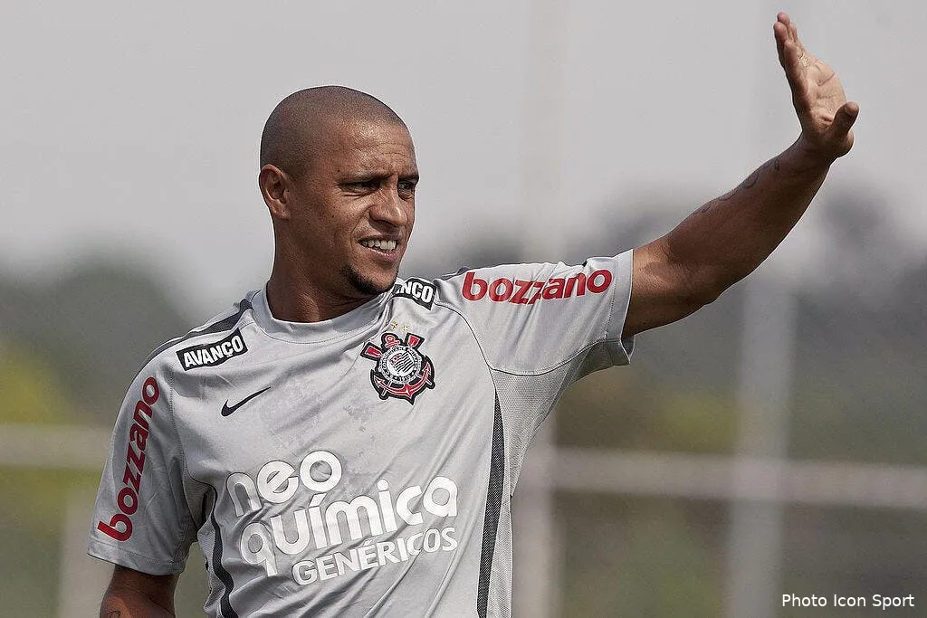 roberto carlos atterri en russie 67243 15560