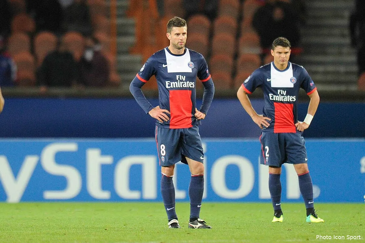 roche tacle thiago motta et thiago silva au psg iconsport noe 051113 02 0581933
