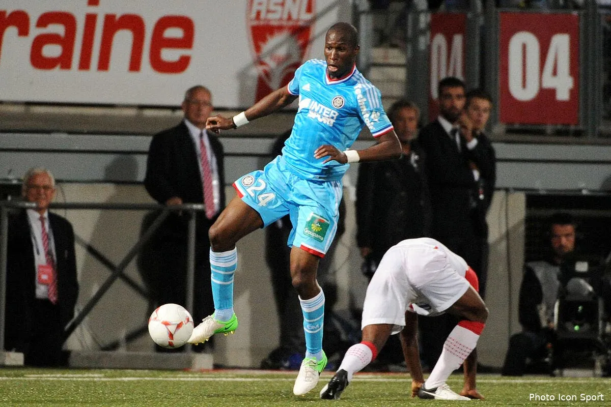 rod fanni voit le foot pro comme un un milieu vicieux iconsport pet 160912 401 1240416