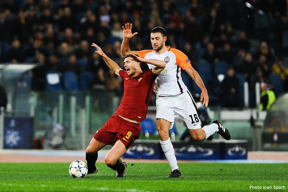 roma les ramasseurs de balle font peter un plomb aux adversaires iconsport icon ipp 130318 02 06212779