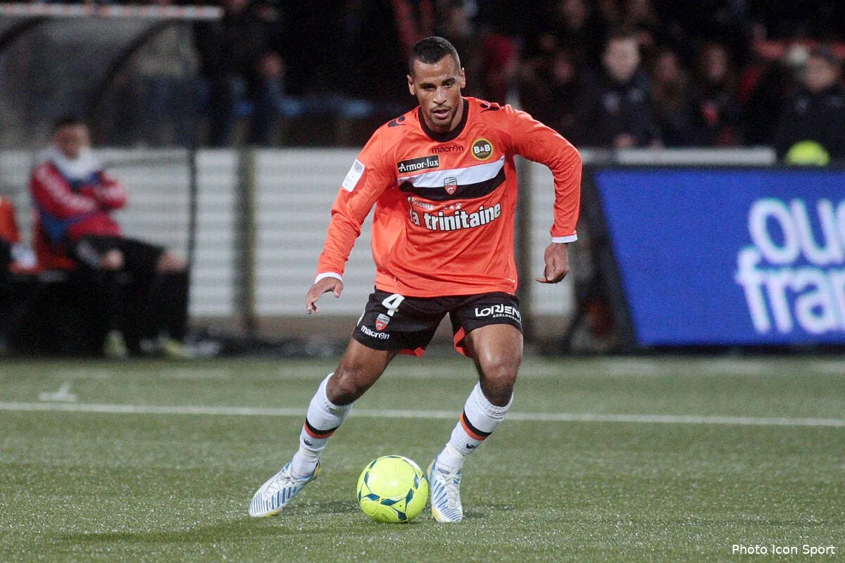 romao debarque et veut vite avoir sa place a l om iconsport guy 221212 63 3749463