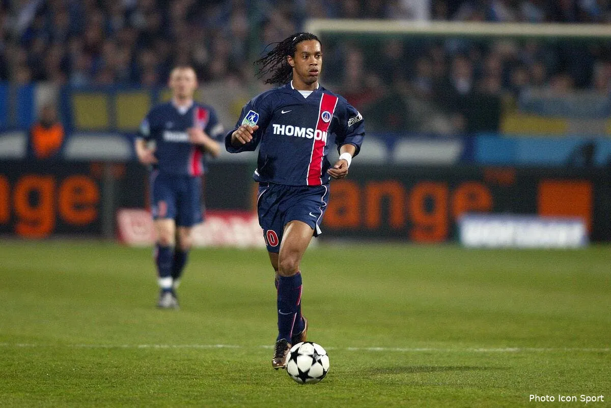 ronaldinho l avoue le psg c est tres fort iconsport onz 090303 01 2138552