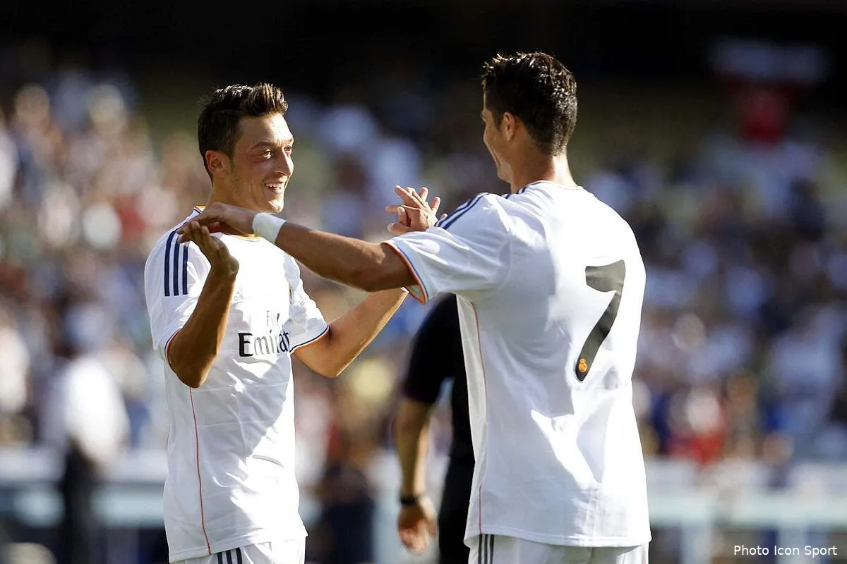 ronaldo agace par le depart d ozil ronaldo ozil64865