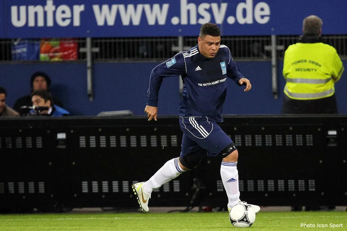 ronaldo est chaque jour un peu plus supporter du psg iconsport apr 131211 33 1629546