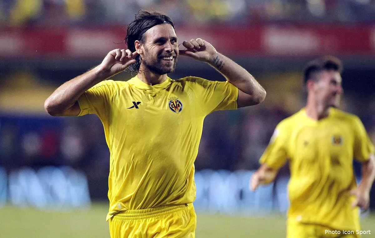 rond comme un petit cochon cavenaghi n interesse plus bordeaux iconsport mar 190812 08 5539928