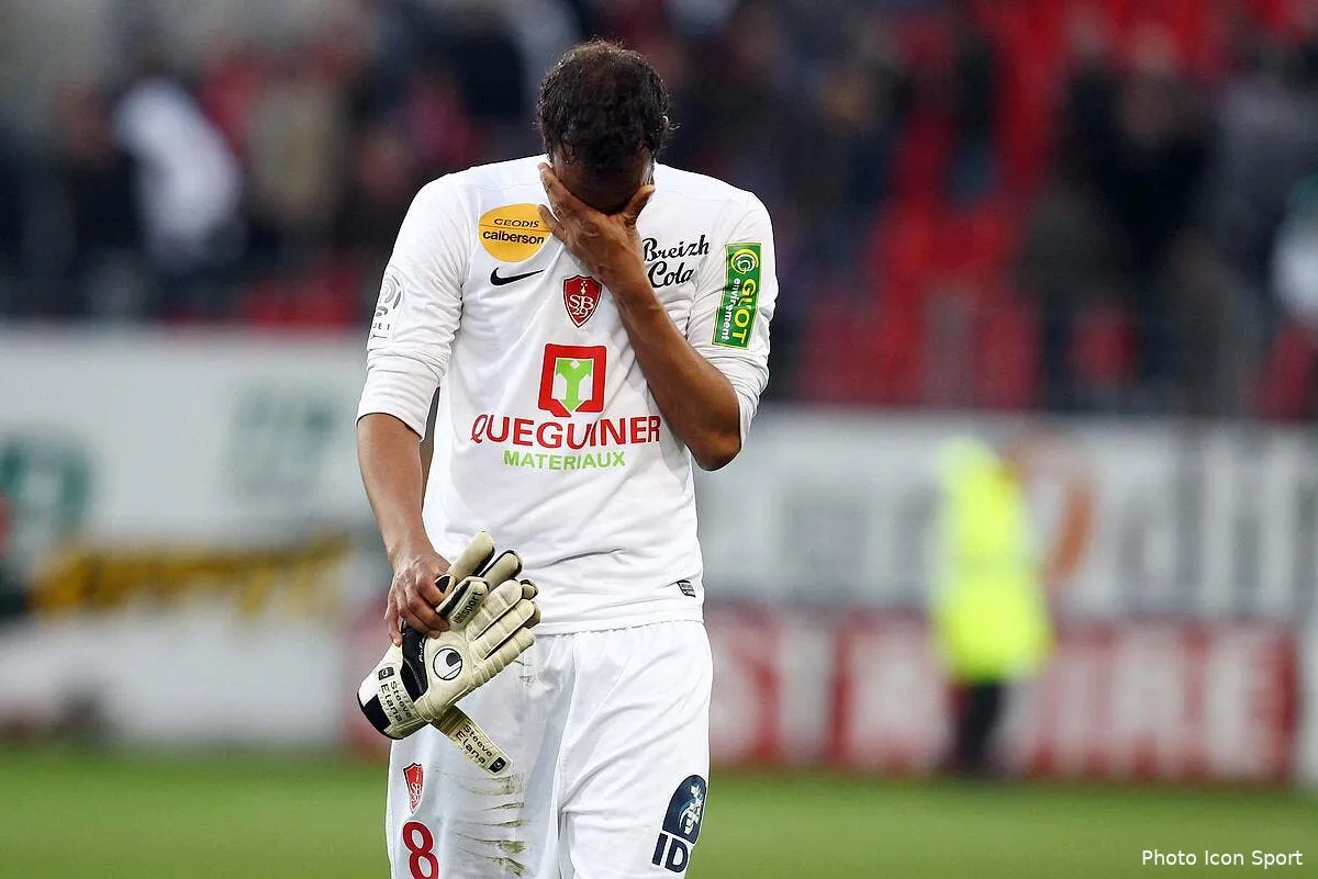 ronge par la honte brest n oublie pas alex dupont iconsport vmi 210412 05 2934351