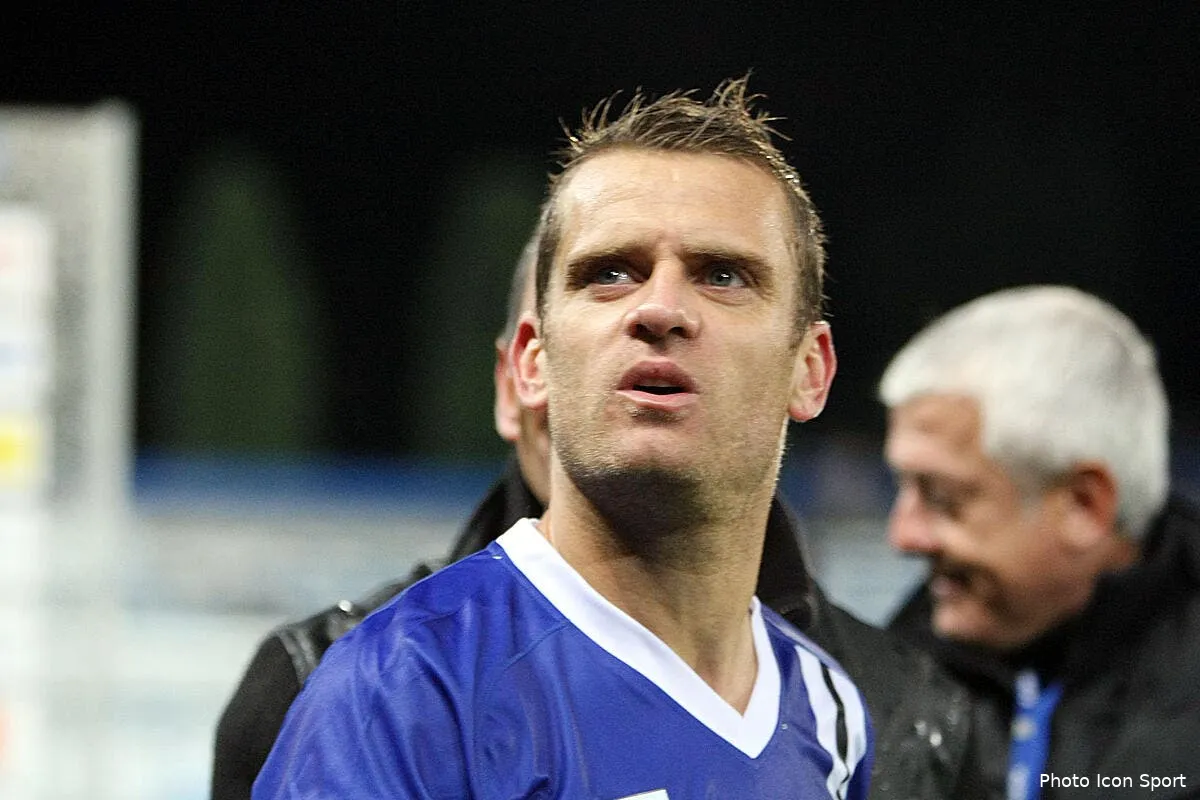 rothen se la joue comme beckham iconsport mae 281012 33 0749511