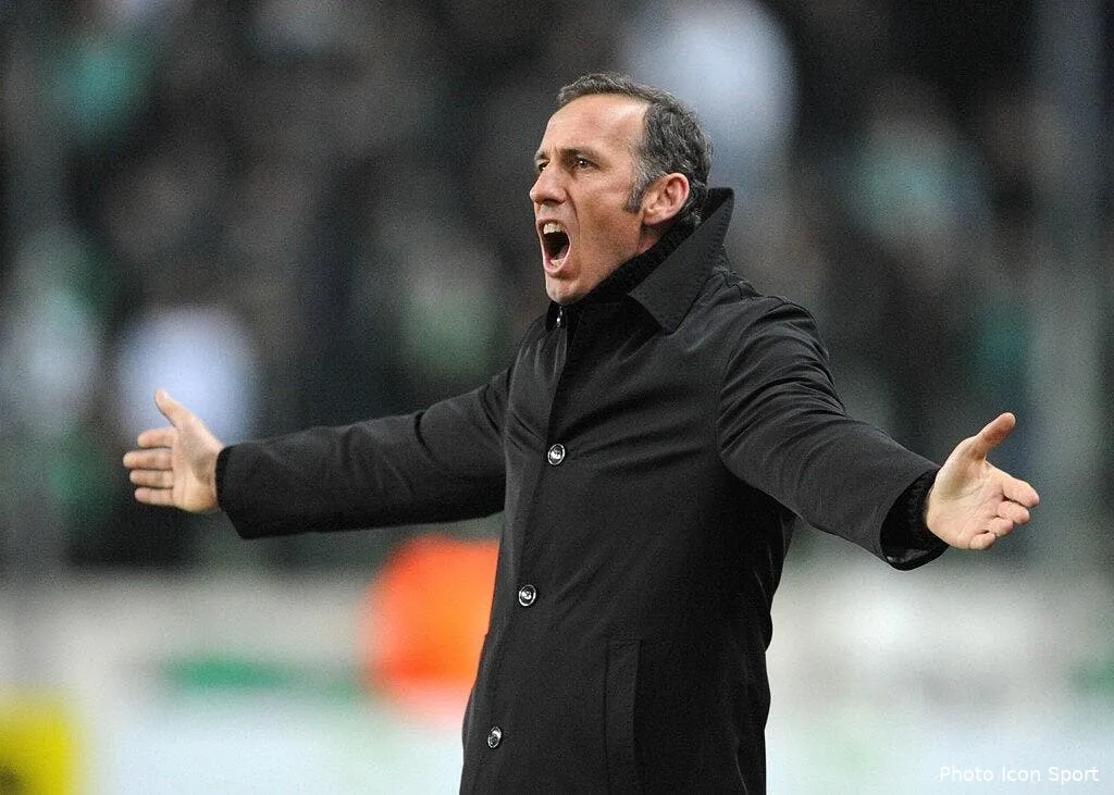 roy renvoie courbis a ses etudes 69863 17808