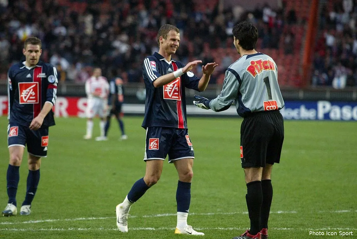 rozehnal n a pas oublie le psg om version 2006 iconsport oap 110406 55 0219345