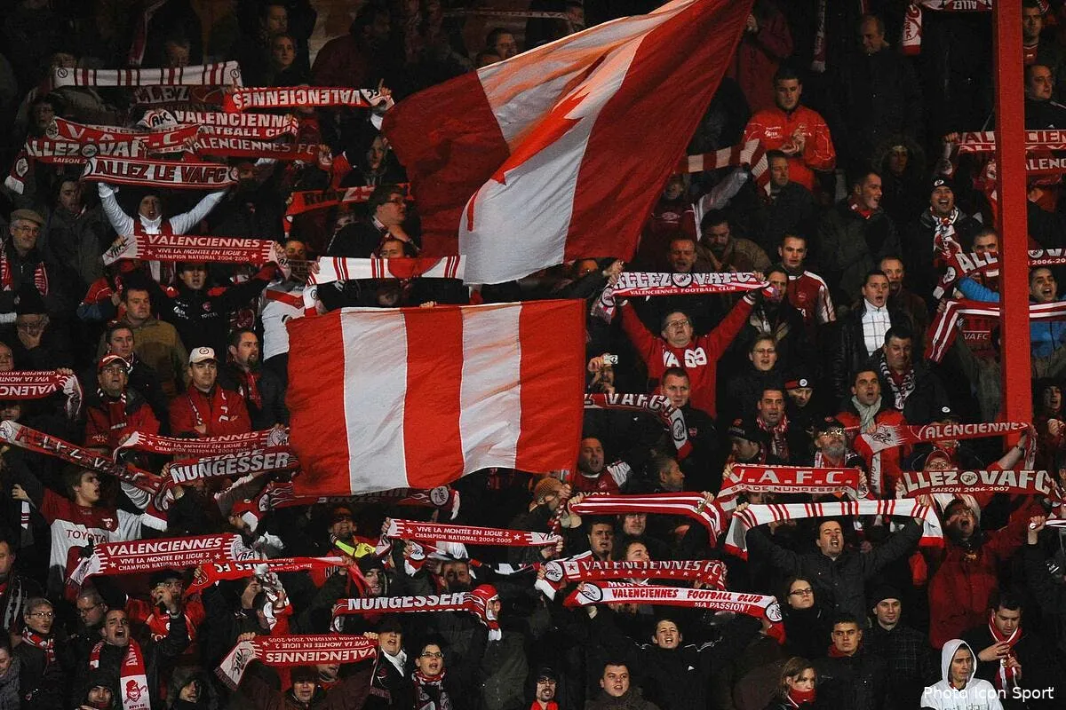 ruee sur les abonnements a valenciennes iconsport oap051209 01 10120997