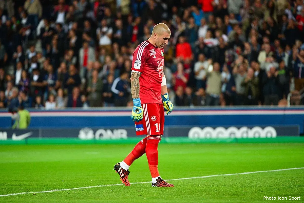 ruffier a presente ses excuses a l asse iconsport wip 310814 01 0591045