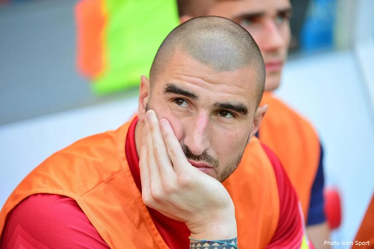 ruffier cible par une sale rumeur en equipe de france iconsport win 300614 06 42120869