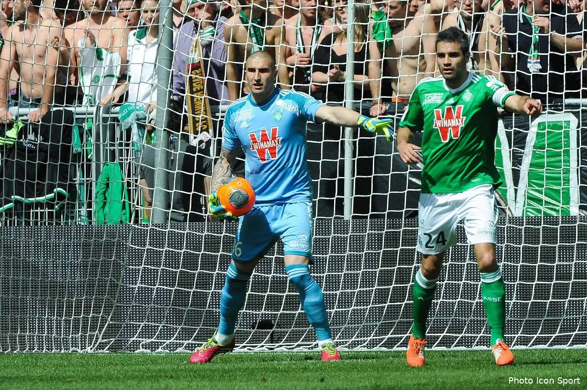 ruffier n 2 des bleus derriere lloris iconsport jpt 060414 08 6983707