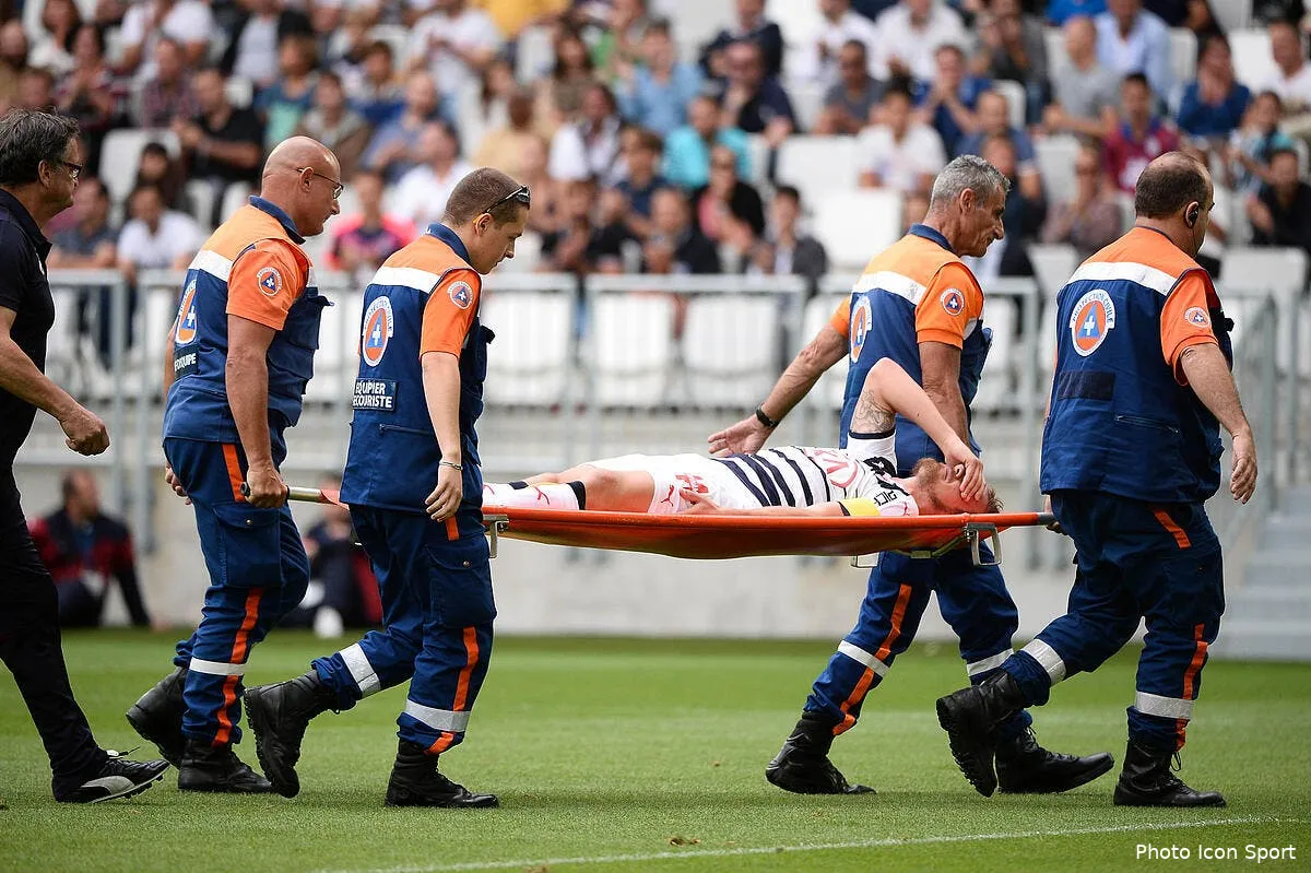 rupture des ligaments croises pour gregory sertic iconsport nlg 090815 17 05118013