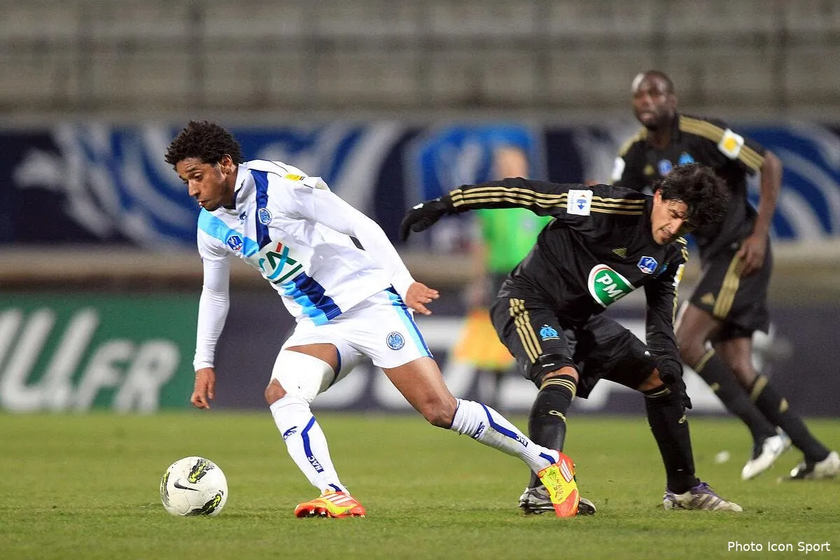 ryan mendes a l om un sujet qui agace un peu le havre iconsport blo 220112 01 0731763