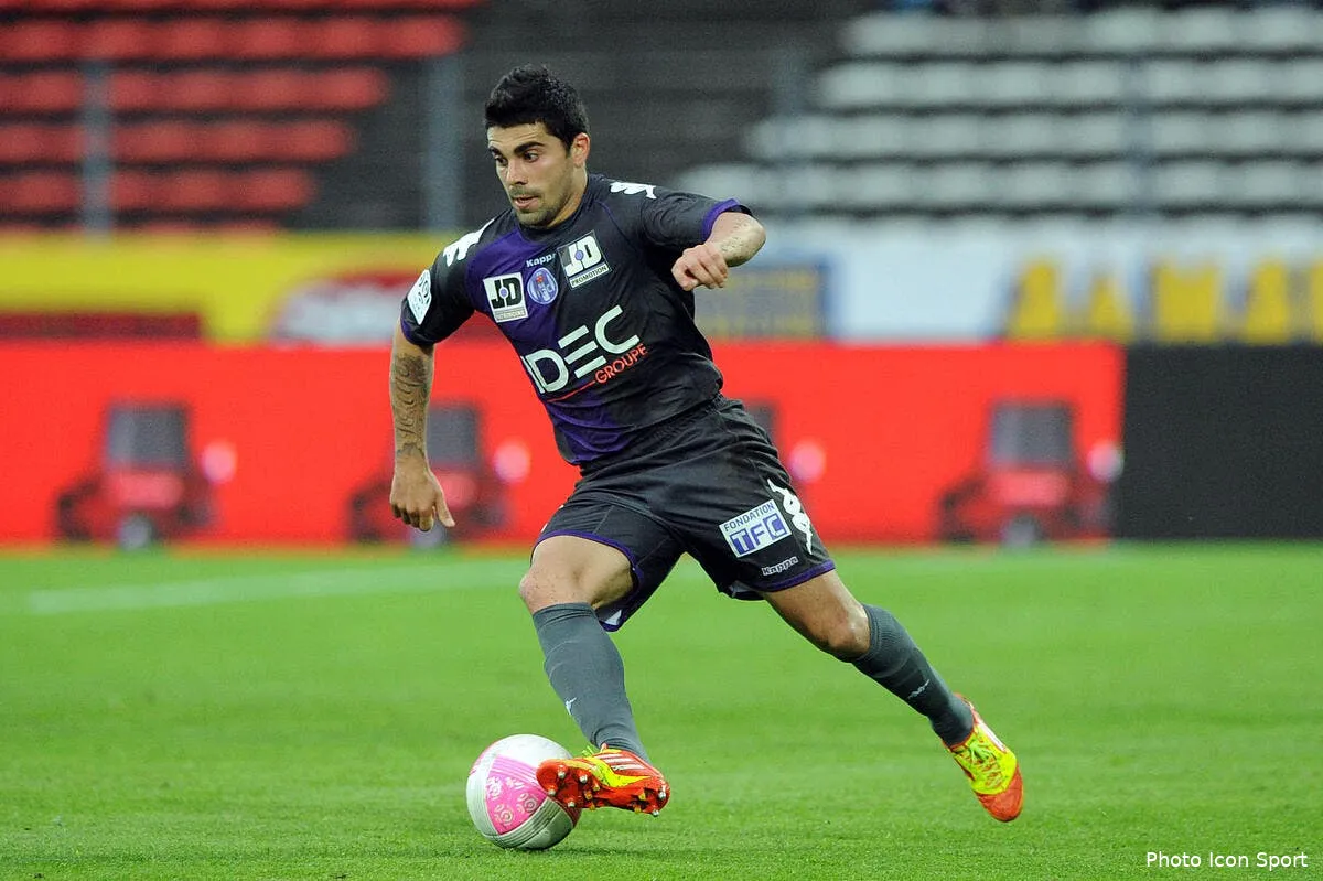 sadran et le tfc ne lachent rien pour machado iconsport jpt 210412 19 2336813