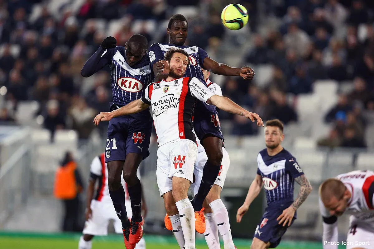 sagnol a vu un tres bon arbitre qui a oublie deux penaltys iconsport blo 190216 83 12134142