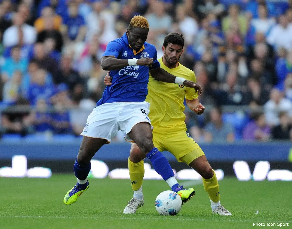 saha se pose des questions a everton iconsport cam 050811 05 0524859