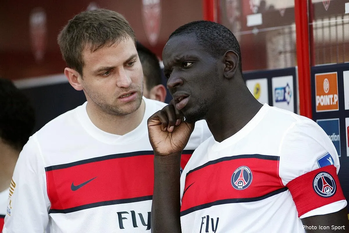 sakho dedramatise le clash nene bodmer iconsport mrv 261011 68 9227724