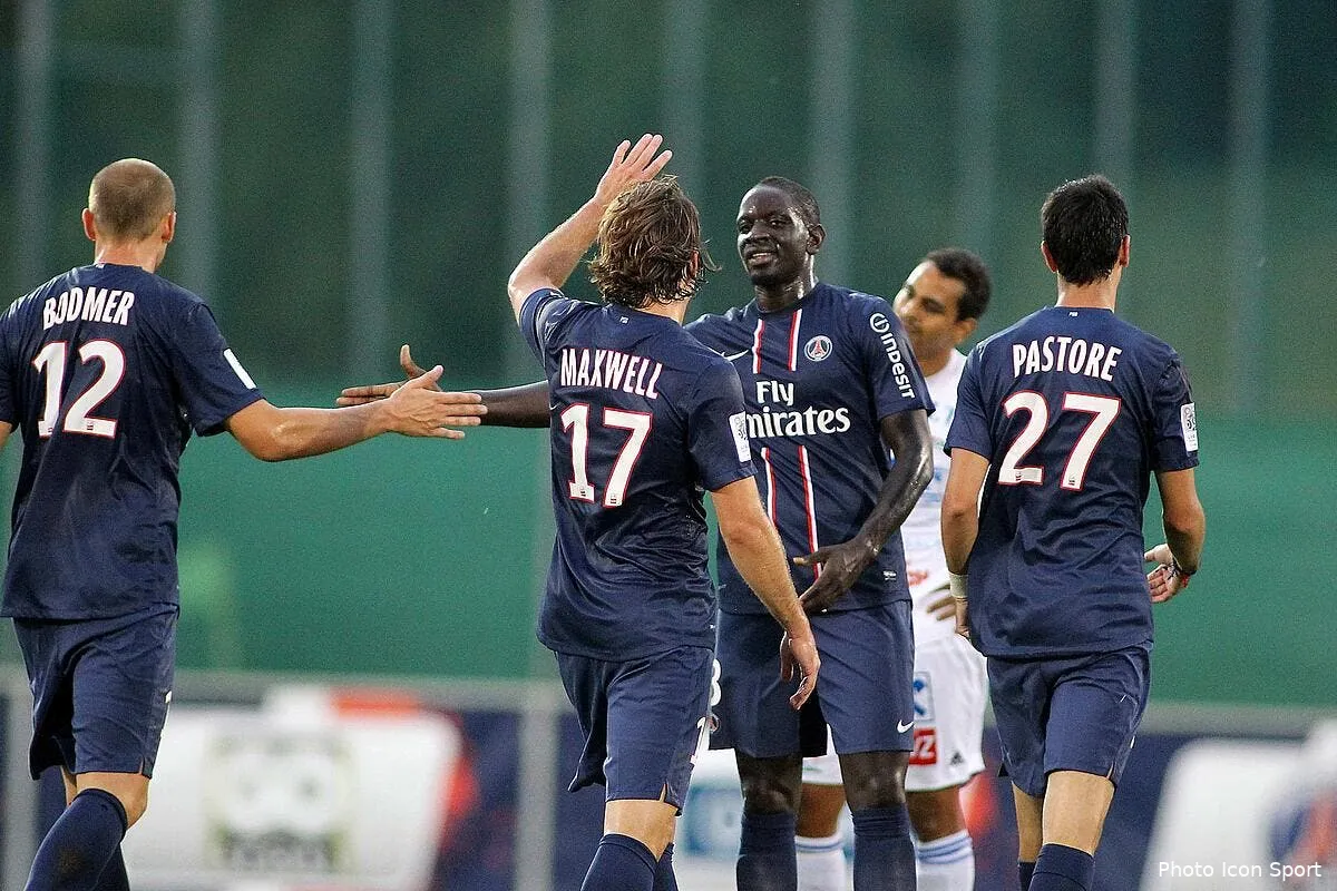 sakho fait planer le mystere sur son avenir au psg iconsport die 110712 05 3337644