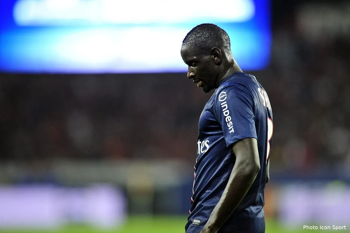 sakho justifie son absence contre kiev et se dit tres decu iconsport noe 260812 14 7439915