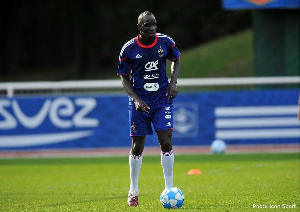 sakho pret a s attaquer aux bleus 68327 16476
