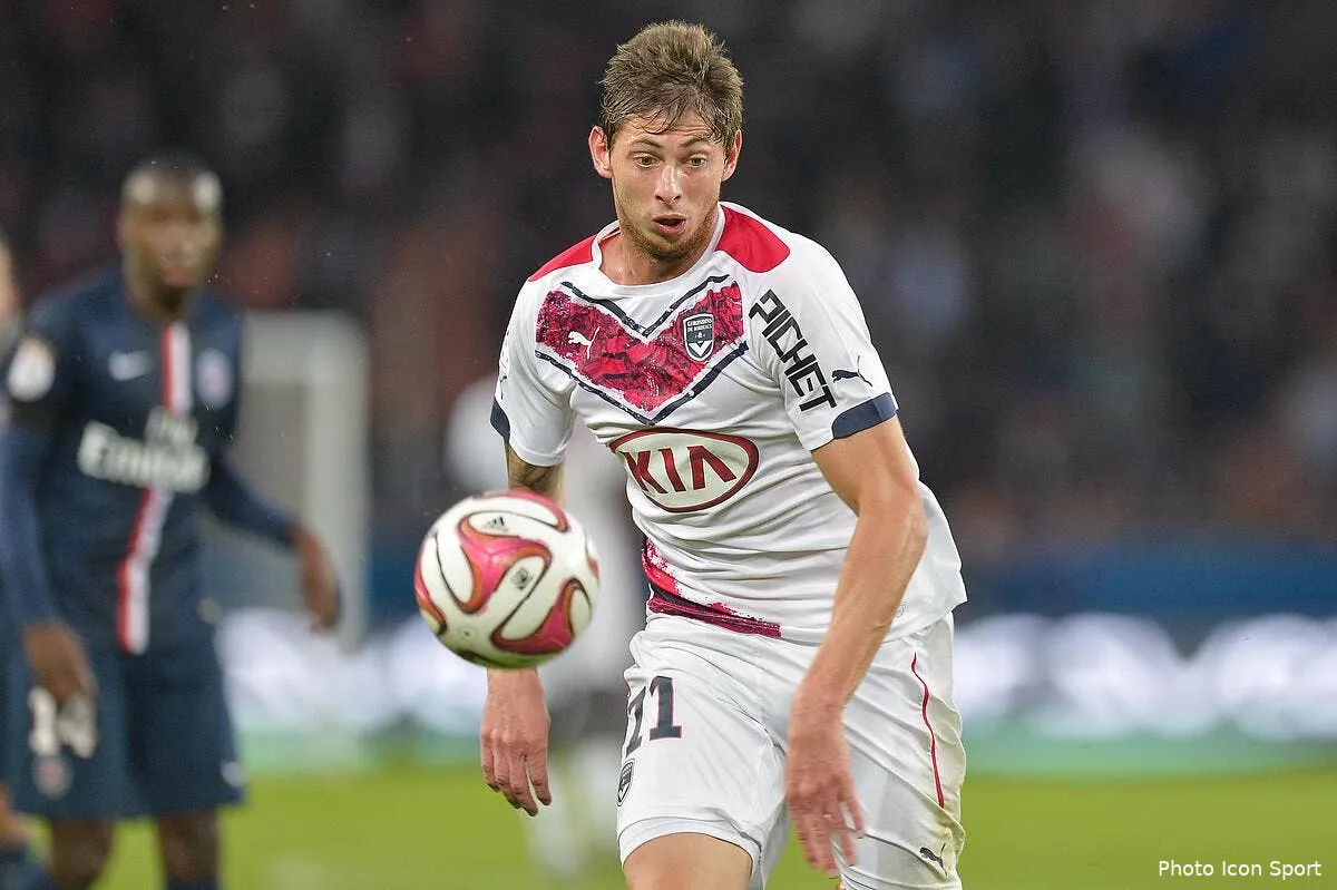 sala officiellement prete a caen iconsport meu 251014 08 21102791