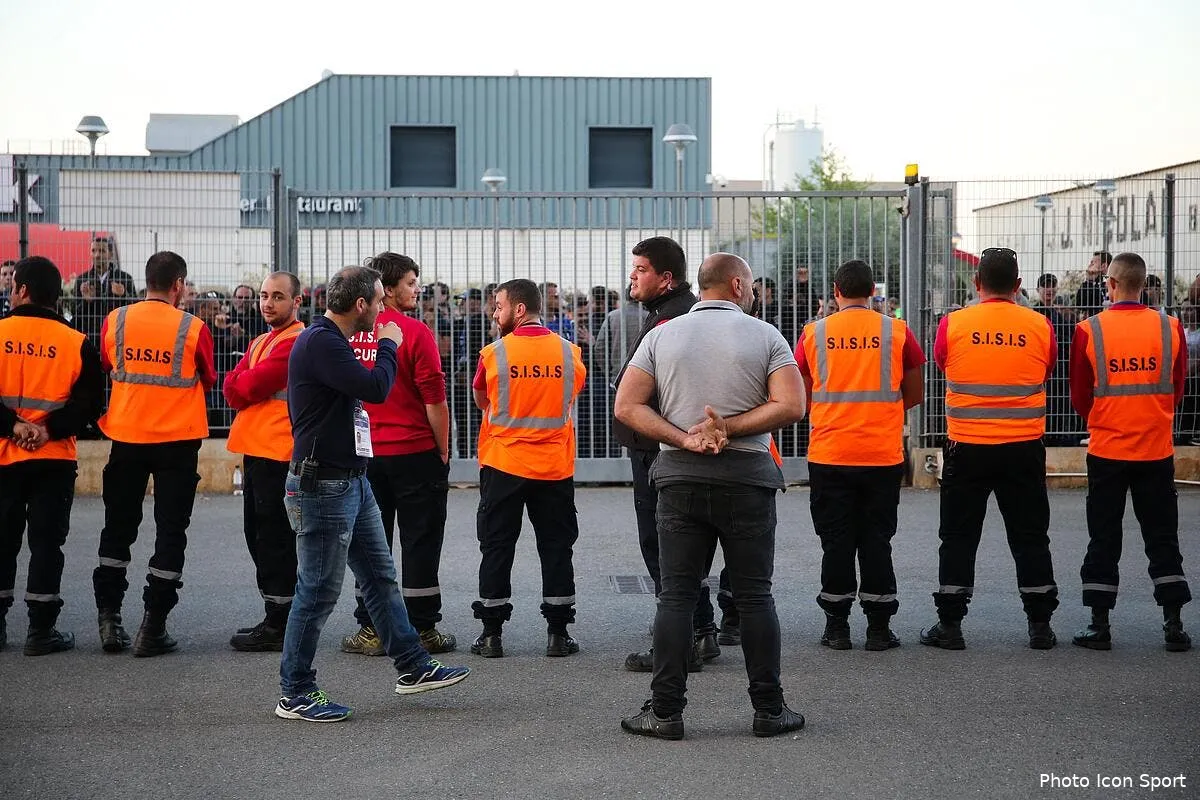 scb bastia sur terrain neutre et a huis clos iconsport dum 160417 04 02177408