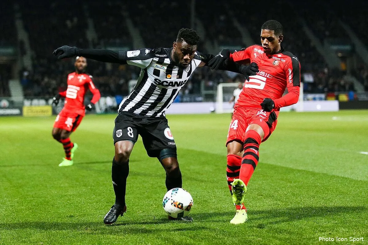 sco angers n est pas mort et l a quand meme montre un peu iconsport vmi 080217 01 15170192