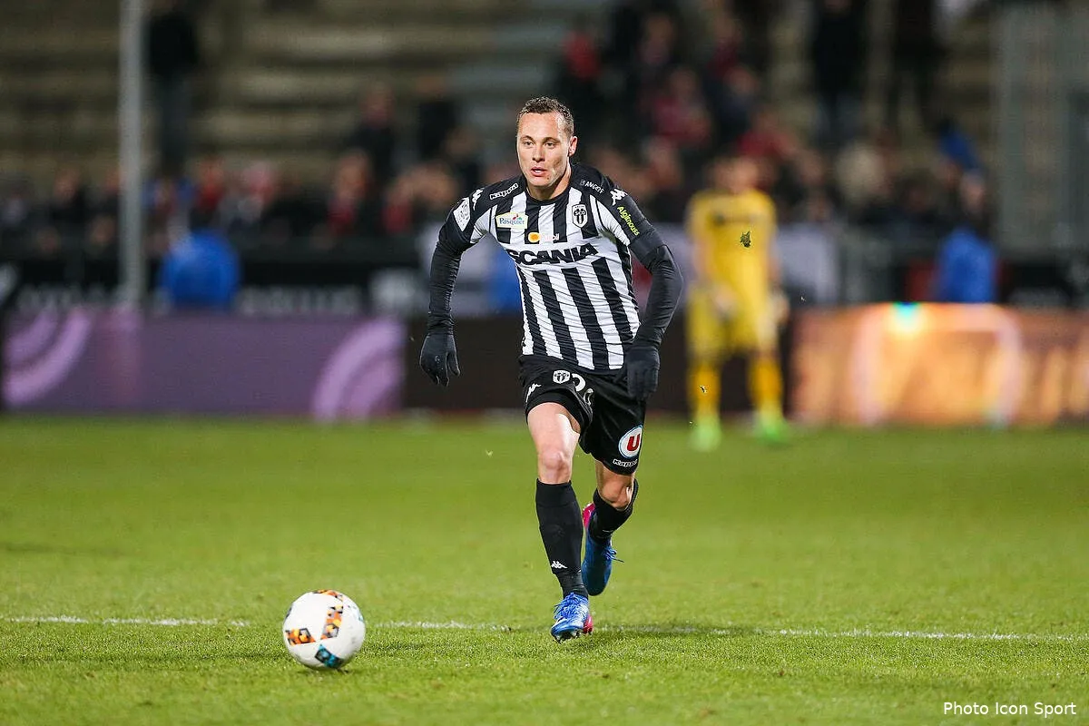 sco angers se maintient moulin en revait depuis la 1ere journee iconsport vim 080217 93 28179142