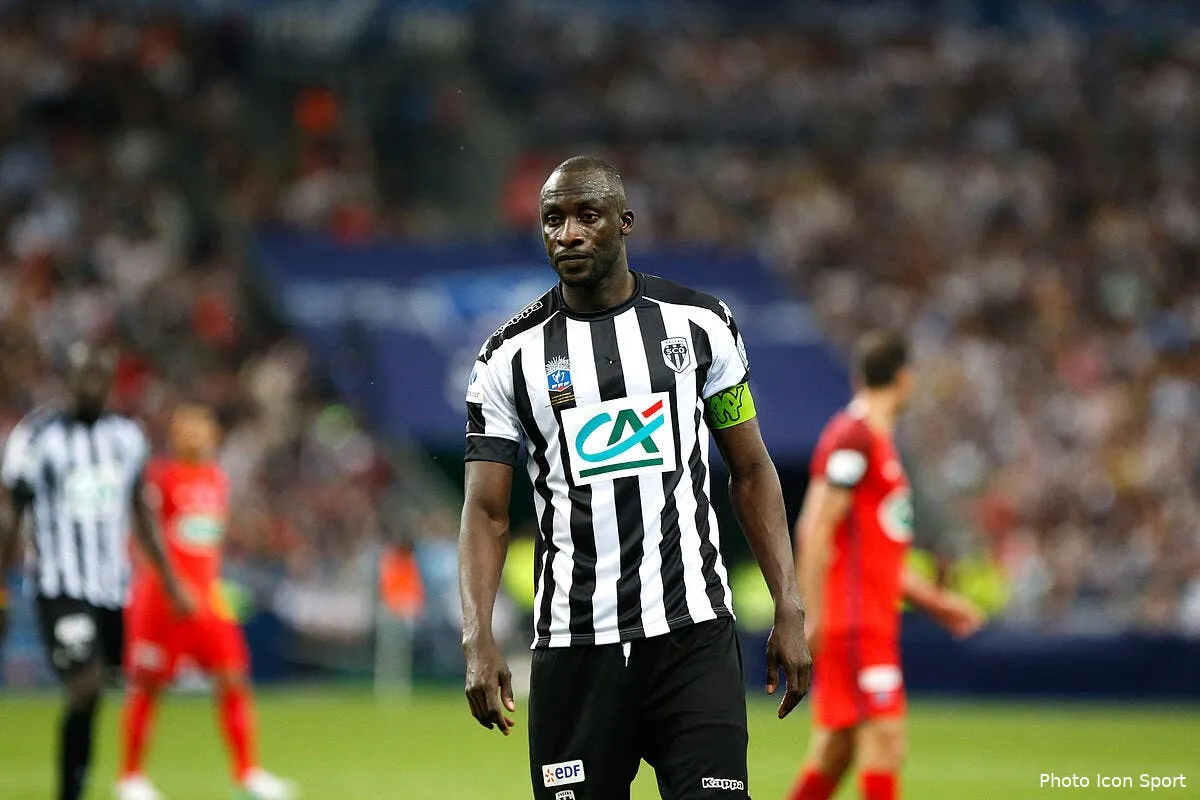 sco n doye lache angers pour la d2 anglaise iconsport fid 270517 08 58186331