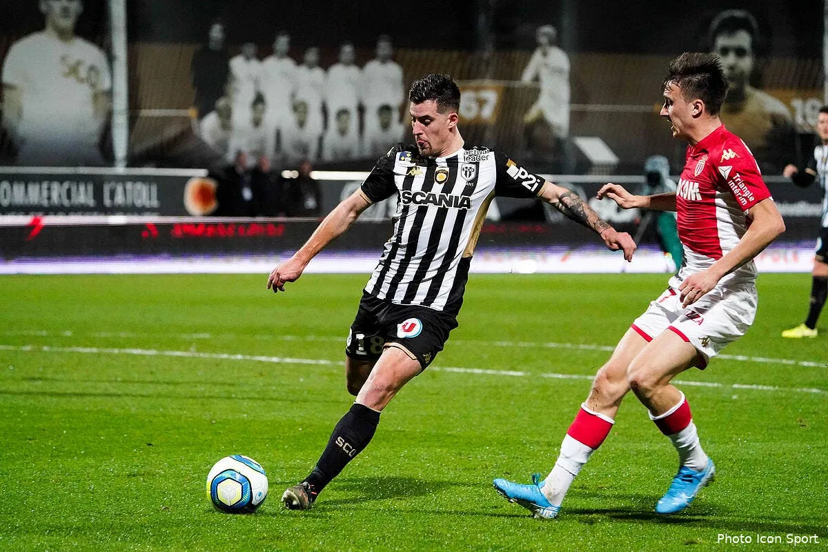 sco santamaria sur le depart au mercato a une condition icon edy03459273255