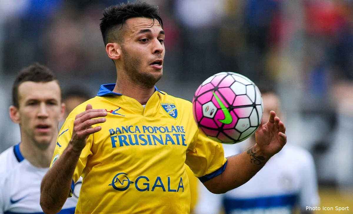 serie a une expulsion truquee pour faire gagner des parieurs iconsport ipp 090416 08 33143340