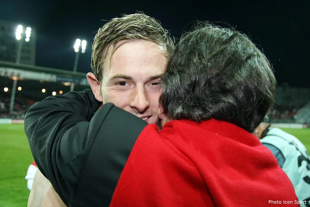 seul l om pourrait separer brest de nolan roux iconsport tra 290511 77 0321384