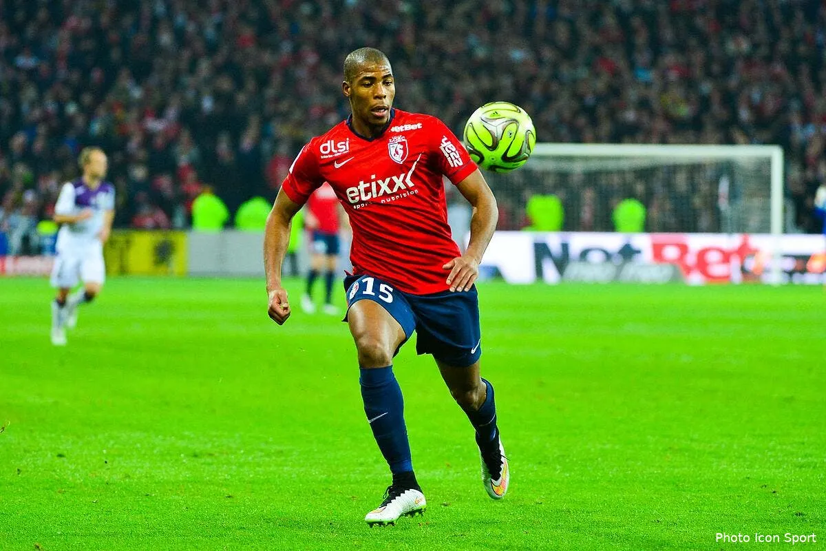 sidibe n est pas charlie il dit pourquoi iconsport dw3 8618101841