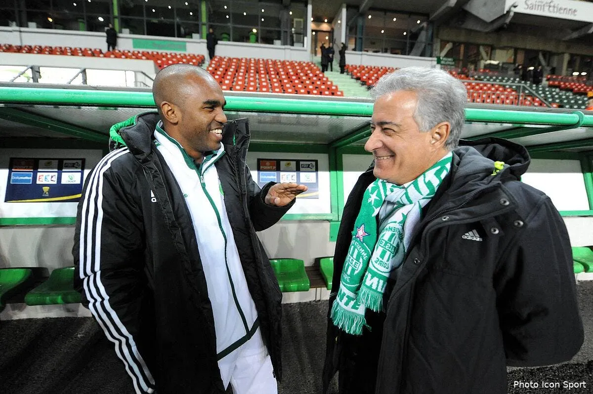 sinama pongolle s etonne de l attitude de certains joueurs de l asse contre l ol iconsport jpt 261011 58 9532531