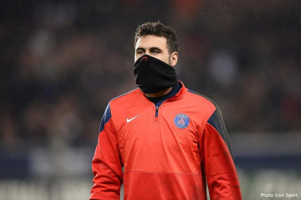 sirigu a bien rigole avec son ennemi n 1 apres bastia psg iconsport por 220114 05 2278129