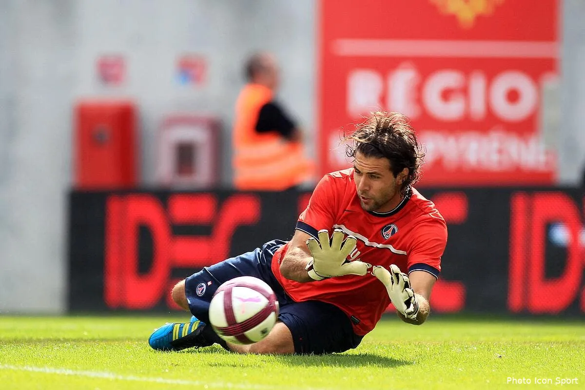 sirigu descendu par son ancien president iconsport blo 280811 05 6724164