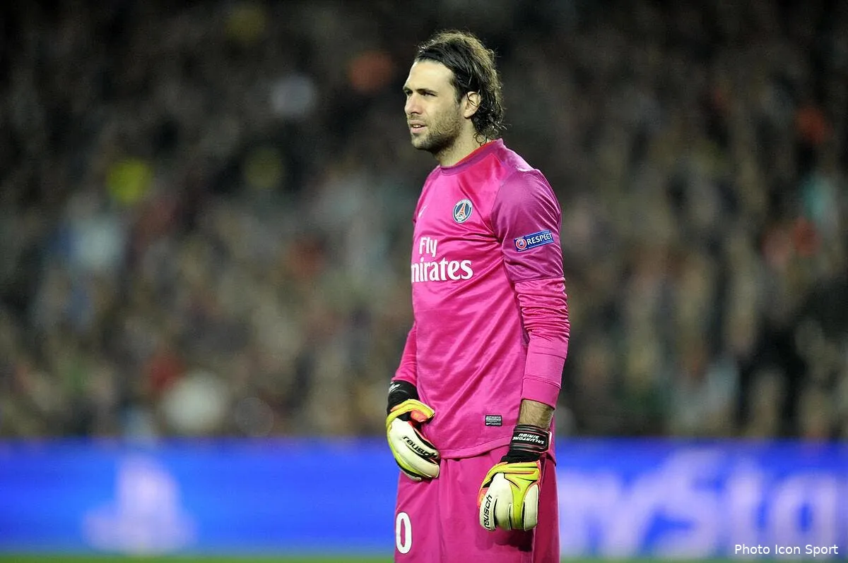 sirigu n a pas ete expulse il sera quand meme puni iconsport noe 100413 06 6455833